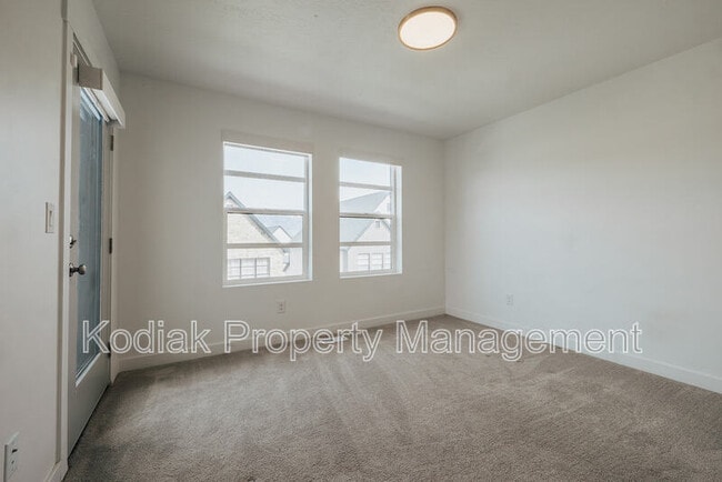 Building Photo - 2442 N Gotland Way