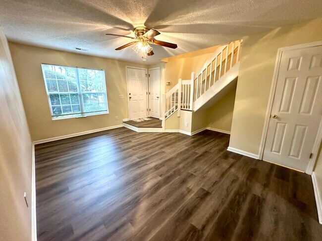 Building Photo - 5732 Prescott Ct