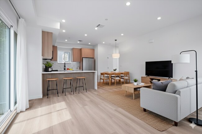 Building Photo - 1840 Stoner Ave