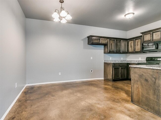 Building Photo - 1734 Eighty-Niner Ter