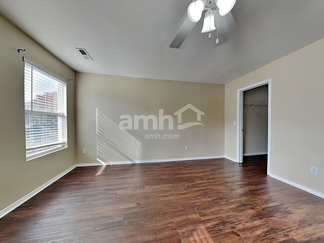 Building Photo - 8859 Arbor Glen Dr