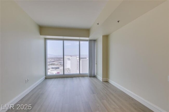 Building Photo - Luxury High-Rise Living at SKY | 29th Floo...