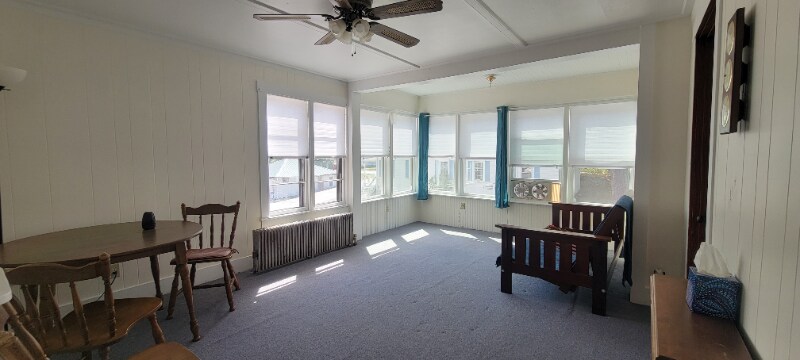 Building Photo - 361 Lakeside Ave