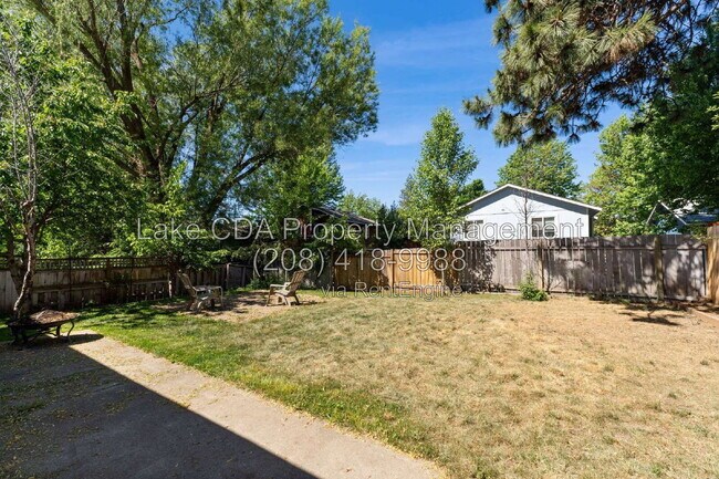 Building Photo - 3149 N 12th St