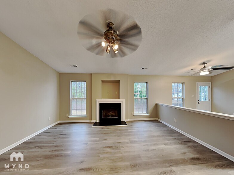 Building Photo - 7307 Preakness Stakes Ln