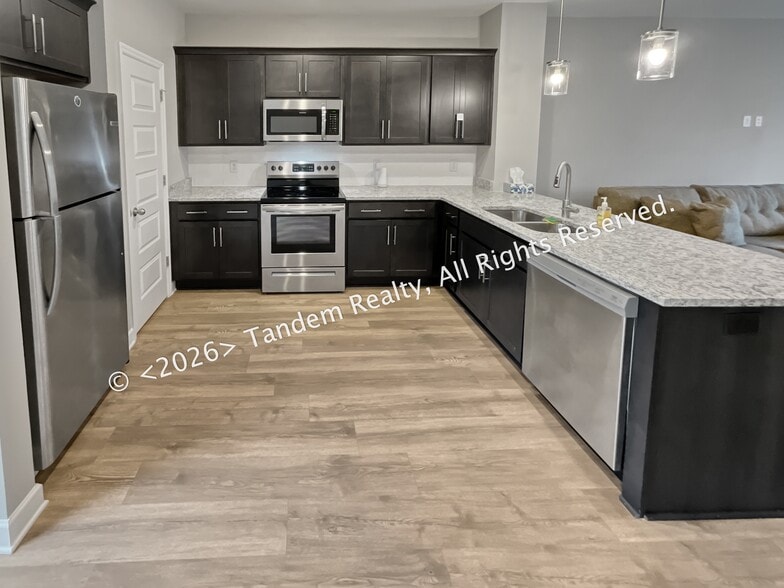 Building Photo - 125 Harvard Dr