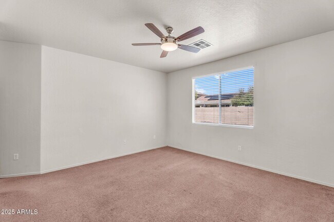 Building Photo - 13644 W San Juan Ave