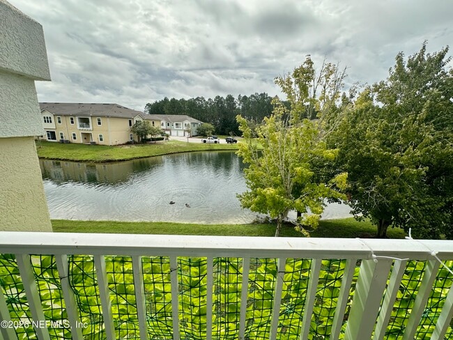 Building Photo - 209 Larkin Pl