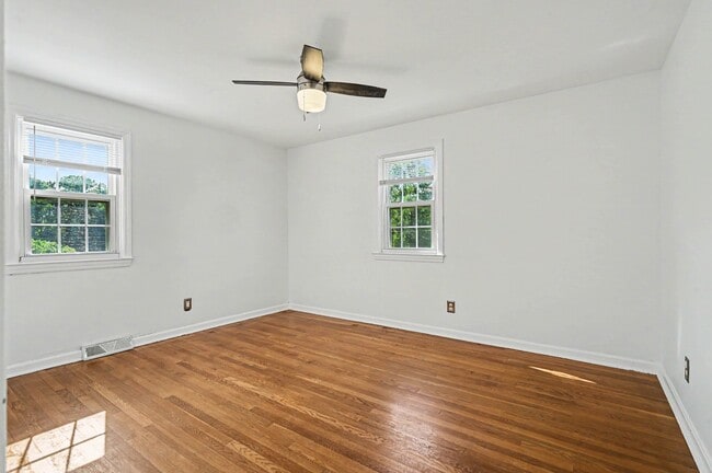 Building Photo - 6951 Copperglow Ct