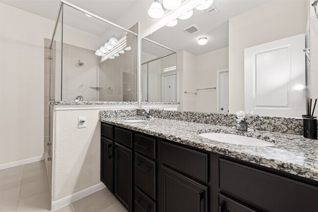 Building Photo - 26511 Twin Arrows Dr