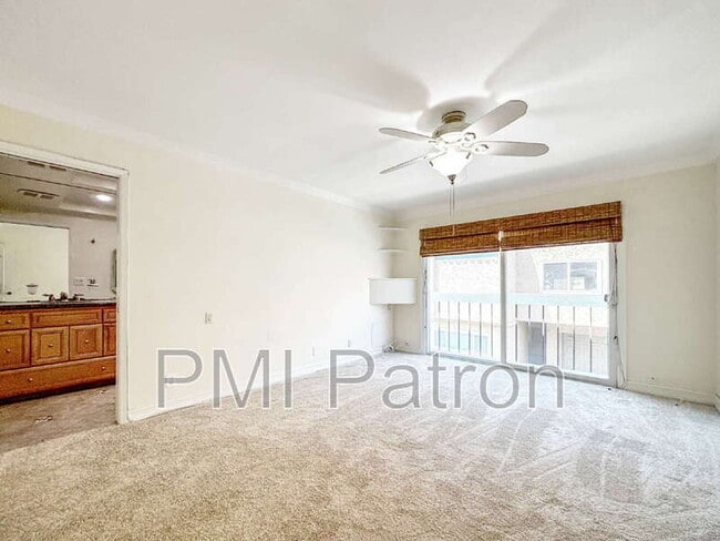 Building Photo - 926 Palo Verde Ave