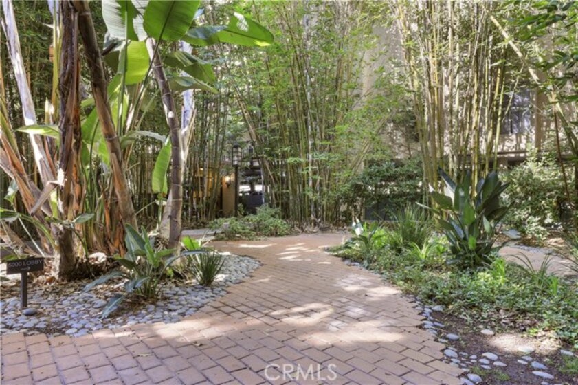 Building Photo - 4307 Raintree Cir