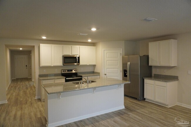 Building Photo - 3440 Fallschase Blvd