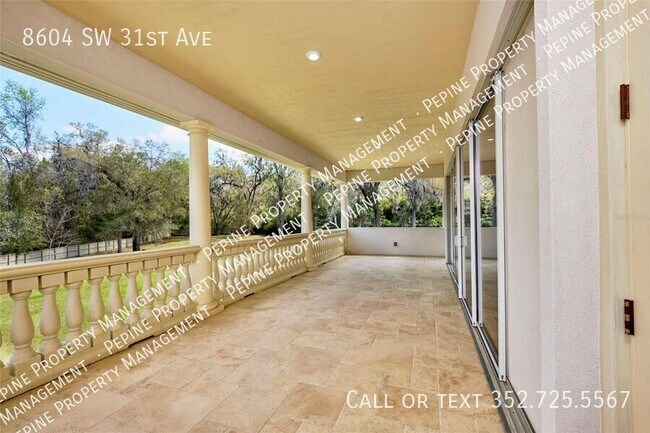 Building Photo - 8604 SW 31st Ave