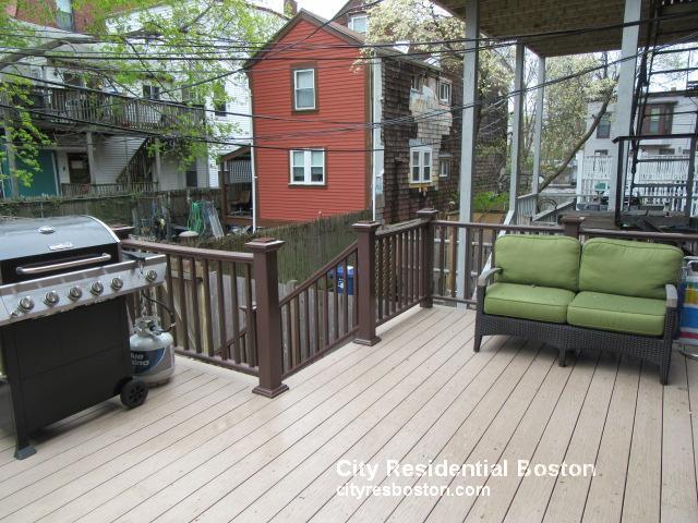 Building Photo - 343 K St