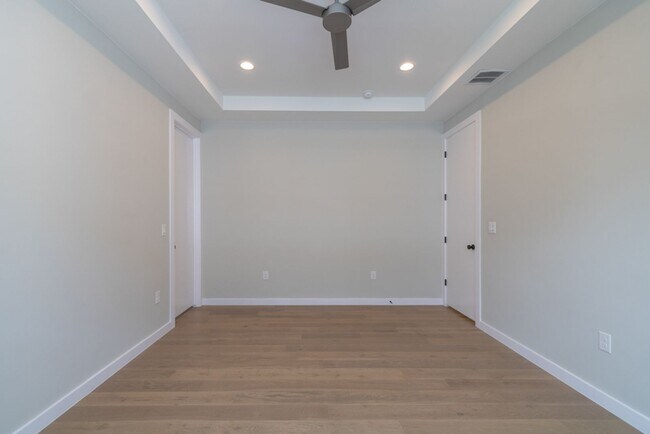 Building Photo - 7507 Bethune Ave