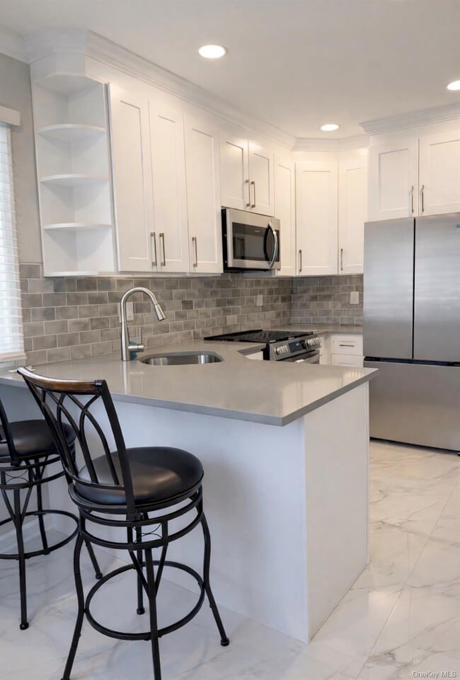 Building Photo - 56 Beverly Rd