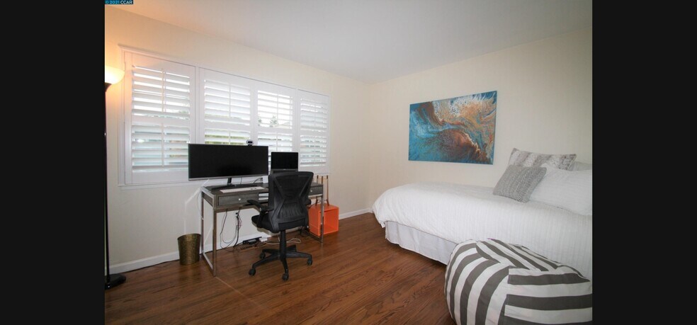 Building Photo - 3415 Grasswood Dr