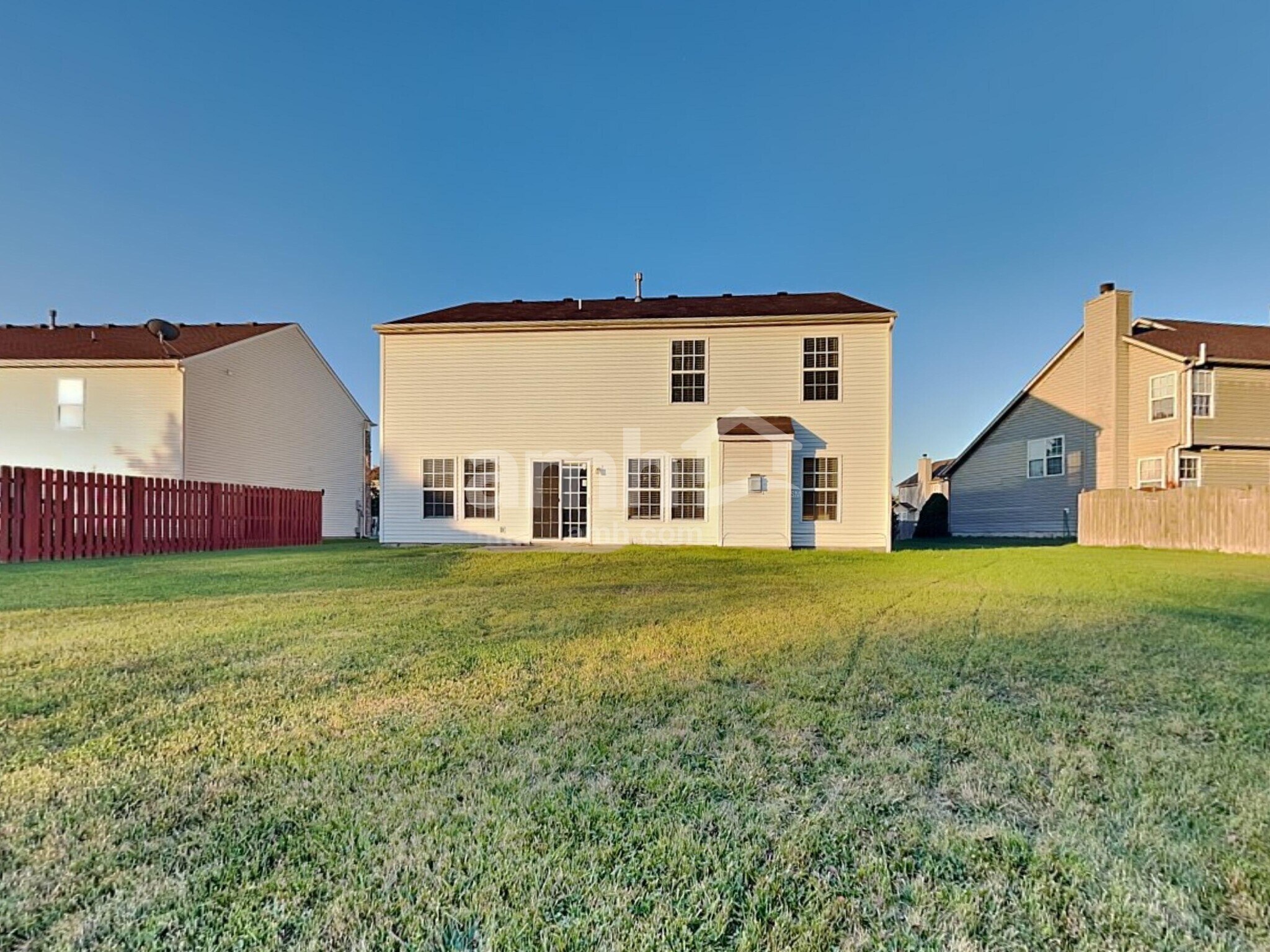 Building Photo - 13993 Meadow Lake Dr