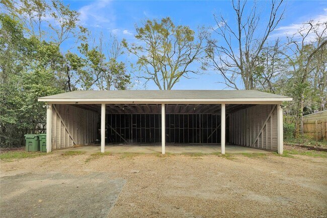 Building Photo - 1135 S Perry St