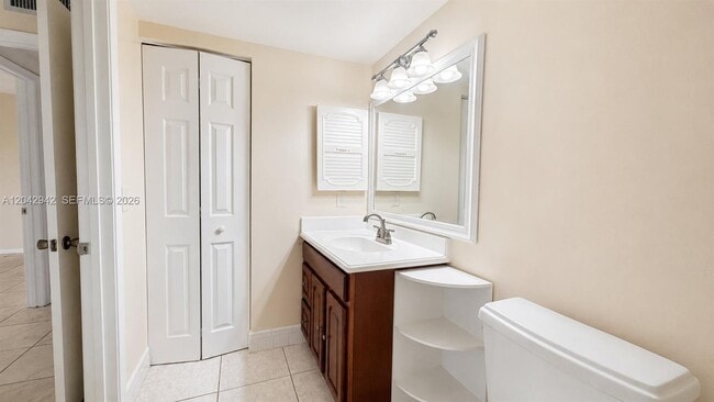 Building Photo - 301 SW 135th Ave