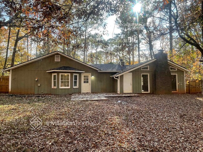 Building Photo - 1234 Woodland Ct SE