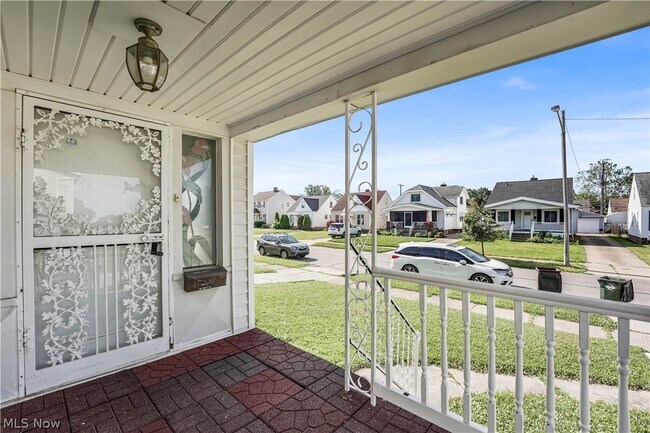 Building Photo - 7514 Bertha Ave