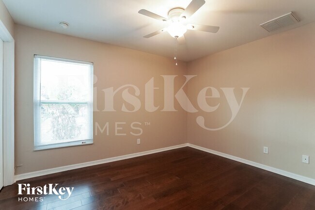 Building Photo - 18521 Olive Rd