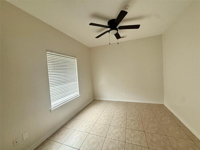 Building Photo - 12911 Hunters Field Ln
