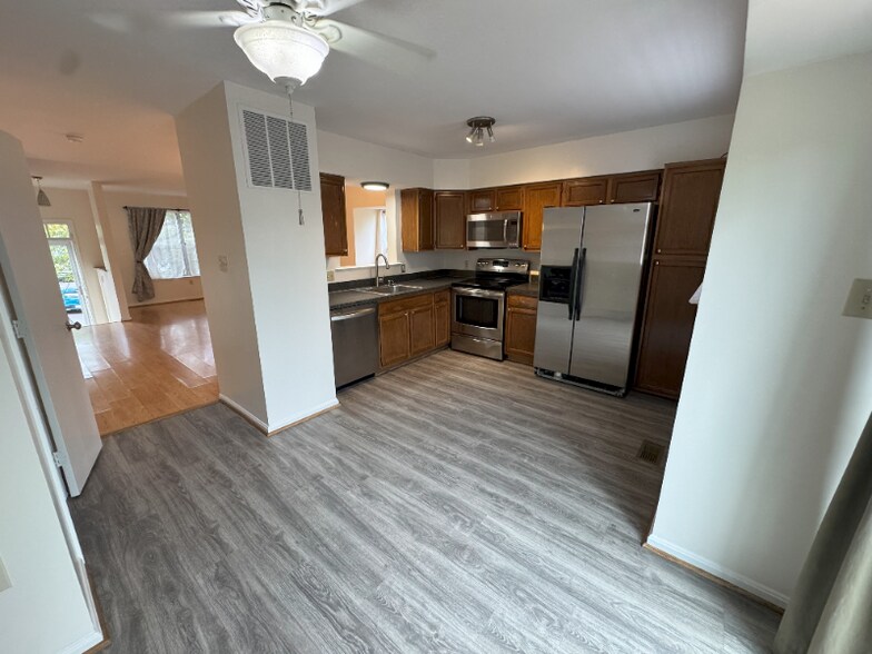 Building Photo - 18214 Paladin Dr