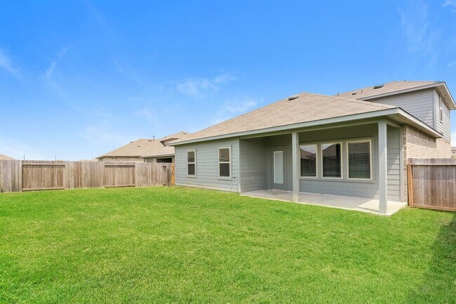 Building Photo - 2407 Georgina Falls Dr