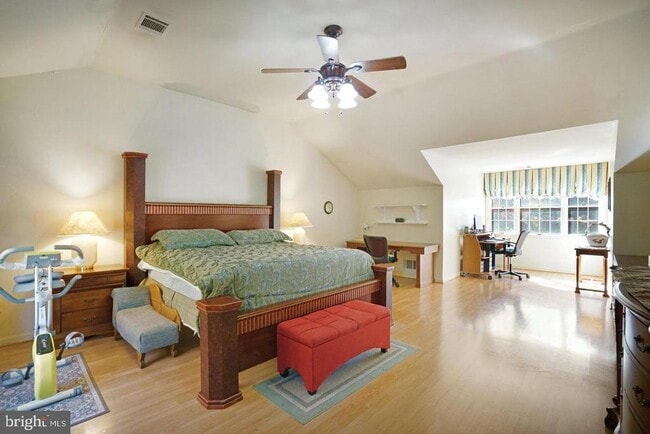 Building Photo - 1502 Old Drummer Boy Ln
