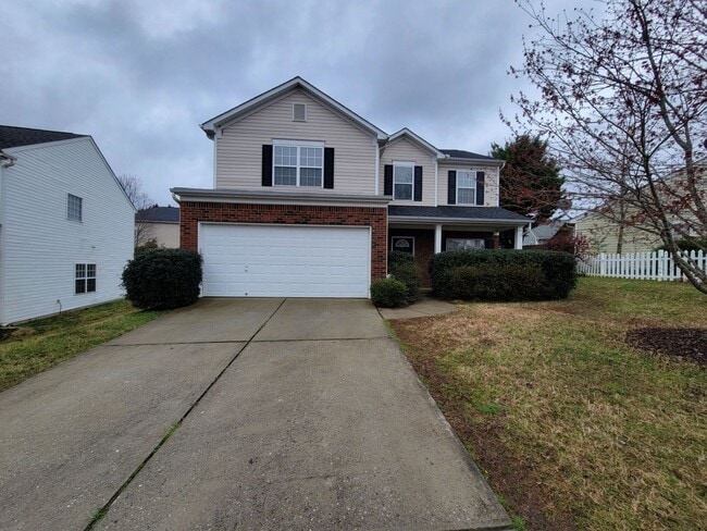 Primary Photo - 4 bed, 2.5 Bath Home Available in Chartwel...
