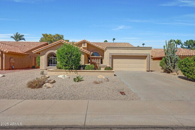 Building Photo - 9214 W Kerry Ln