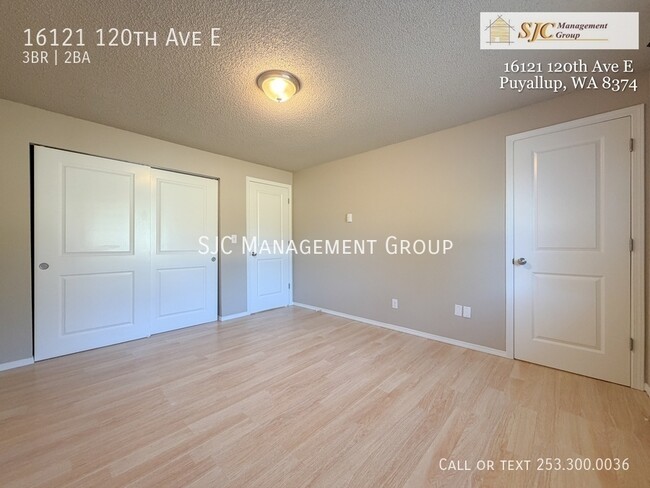 Building Photo - 16121 120th Ave E