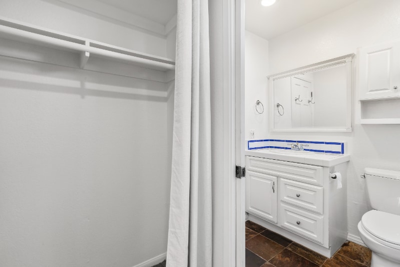 Building Photo - 26315 Via California