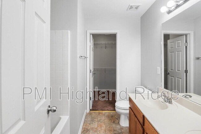 Building Photo - 1382 Rural Hill Rd