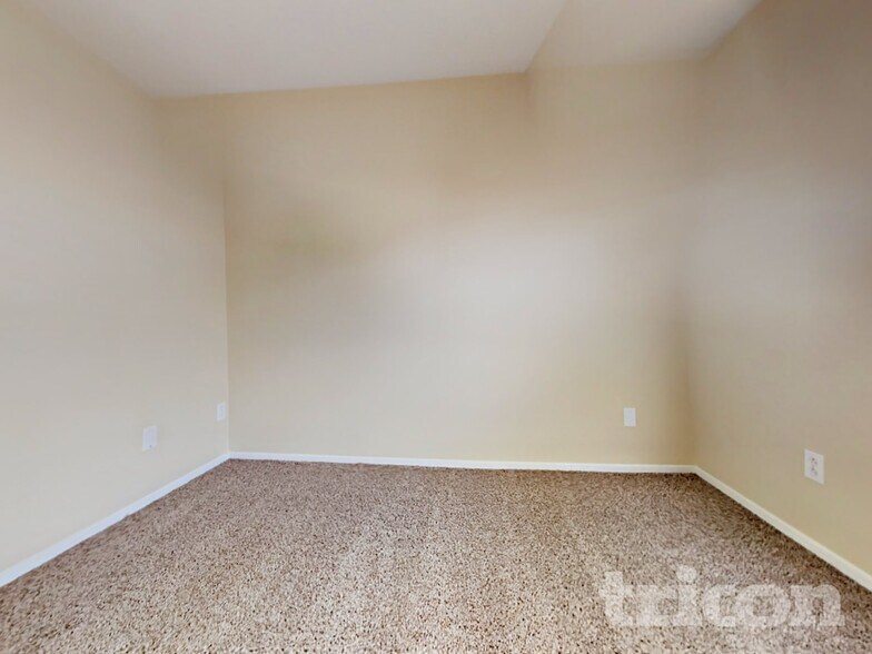 Building Photo - 11448 N 46th Ave