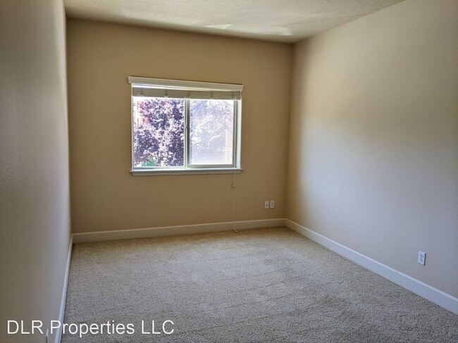 Building Photo - 3 br, 2 bath House - 6800 Spurwing Way #204