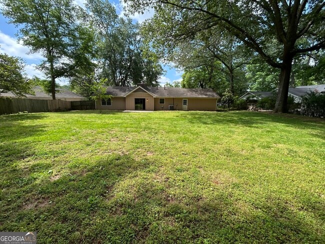 Building Photo - 115 Shady Grove Ln