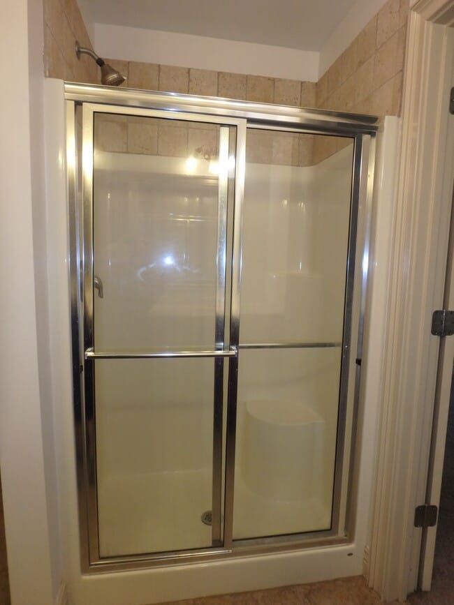 Building Photo - Great 3 Bed 2 Bath House in Mill Creek Manor!