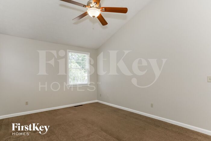 Building Photo - 155 Beaverwood Ln