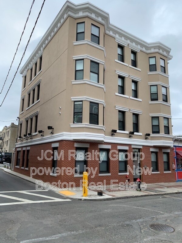 Building Photo - 16 Fifth Street