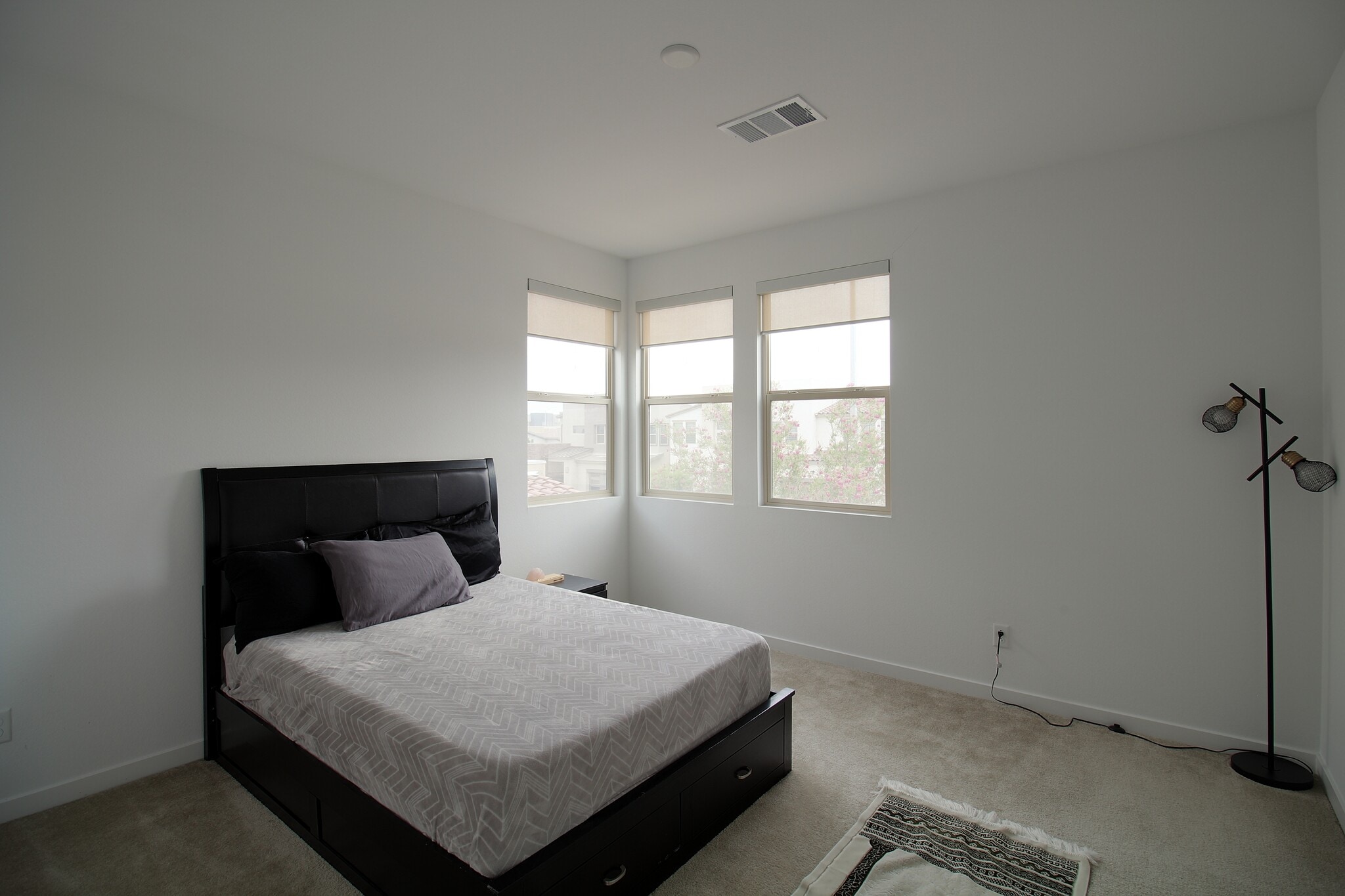 Building Photo - 1732 Rock Ridge Pl