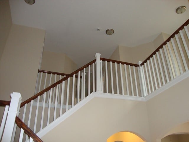 Building Photo - Stunning 2 Story Home with Open Kitchen
