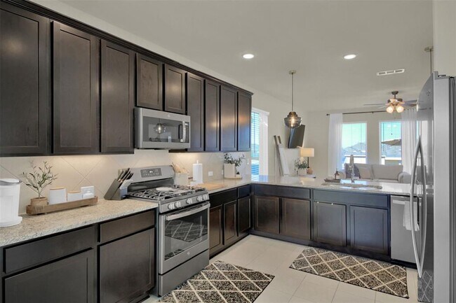 Building Photo - 6510 Teramo Ter