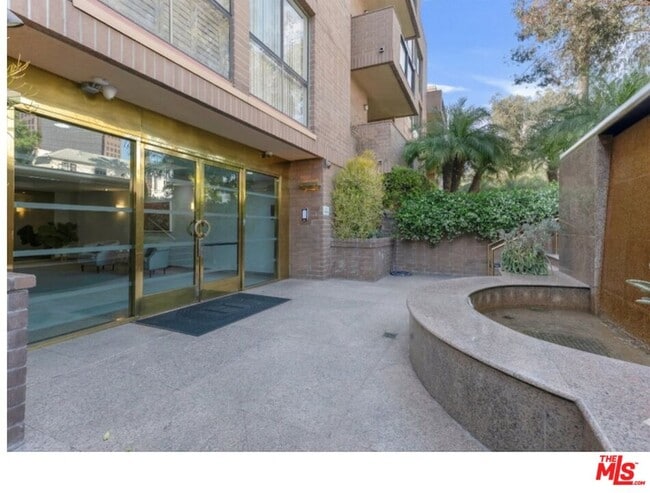 Building Photo - 235 S Tower Dr