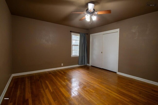 Building Photo - 4304 Wynnwood Dr