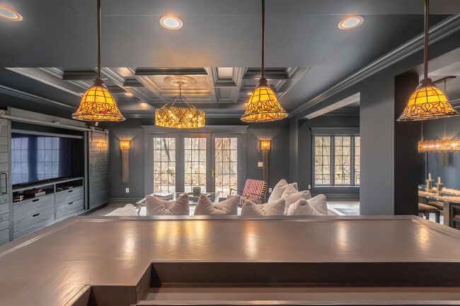 Building Photo - 16646 Brooklane Blvd