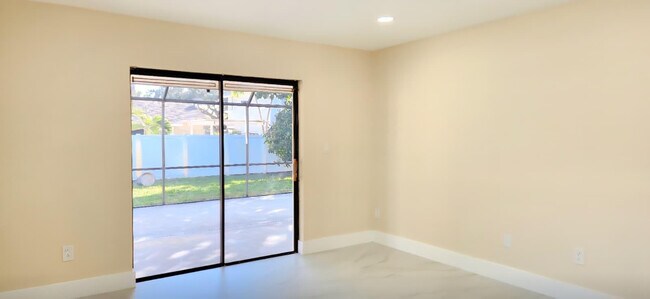 Building Photo - 11516 SW 54th St